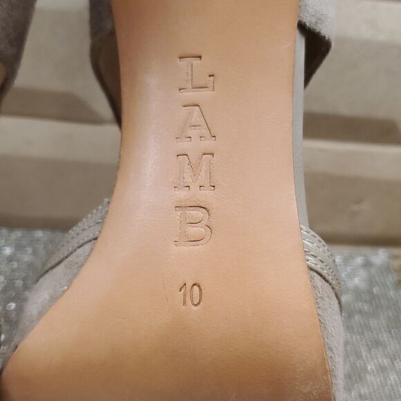 L.A.M.B. Suede Heels - Size 10‎ - Picture 9 of 9
